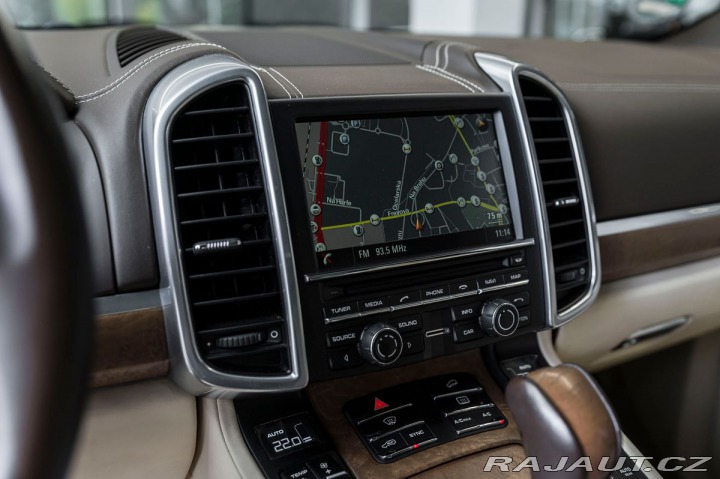 Porsche Cayenne S/Pano/BOSE/4zóny/2xTV 2015