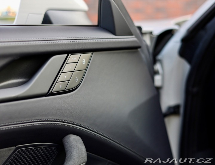 Porsche 911 992 Targa 4 GTS *SportCh 2024