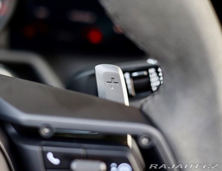 Porsche 911 992 Targa 4 GTS *SportCh 2024