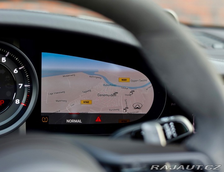 Porsche 911 992 Targa 4 GTS *SportCh 2024