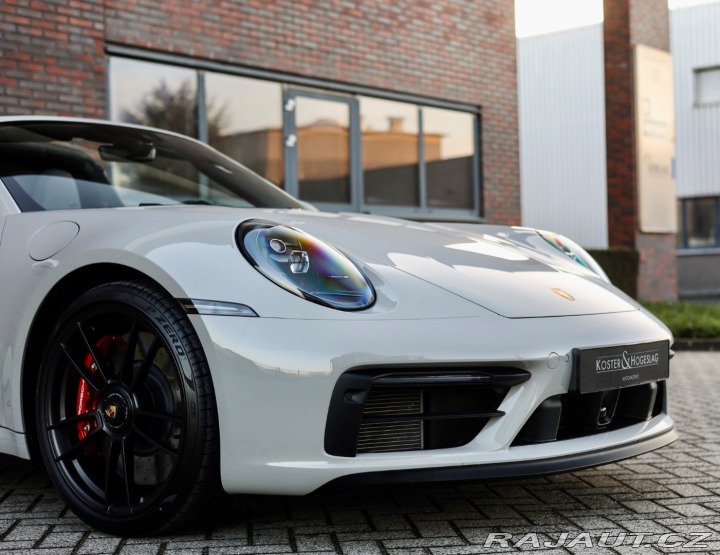 Porsche 911 992 Targa 4 GTS *SportCh 2024