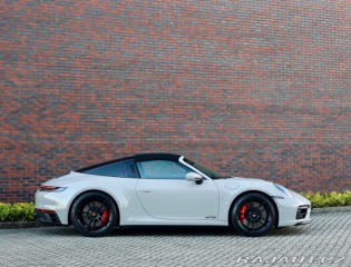 Porsche 911 992 Targa 4 GTS *SportCh 2024