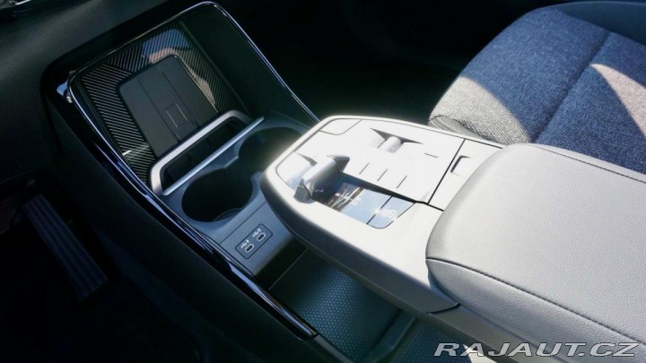 BMW iX1 xDrive 30, HUD,360°,AdLED 2023