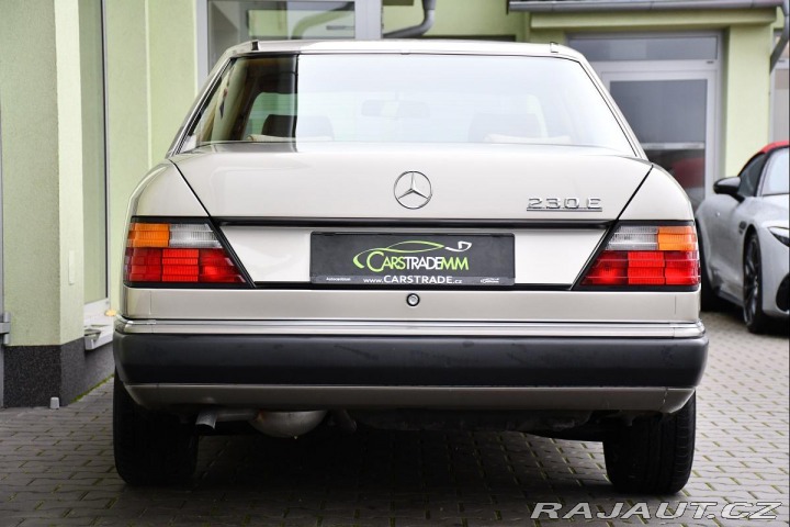 Mercedes-Benz 124 230E PĚKNÝ STAV 63.730KM 1990