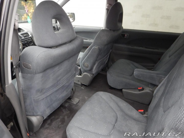 Mitsubishi Ostatní modely Space Wagon 2.4 i 2001