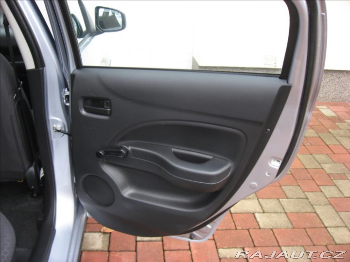 Mitsubishi Space Star 1,0 71PS Klassik Kollekt 2015