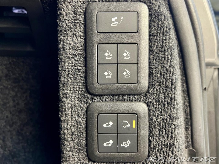 Land Rover Range Rover 4,4 SDV8 AWD AUTOBIOGRAPH 2018