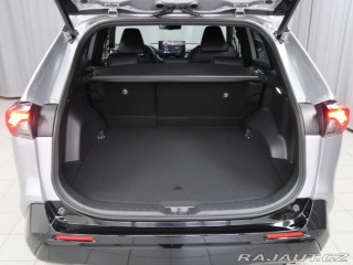 Suzuki Across 2,5 PHEV 4x4-vůz na cestě 2025