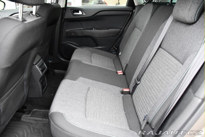Citroën C4 1.6BlueHDi FEEL ČR 2016