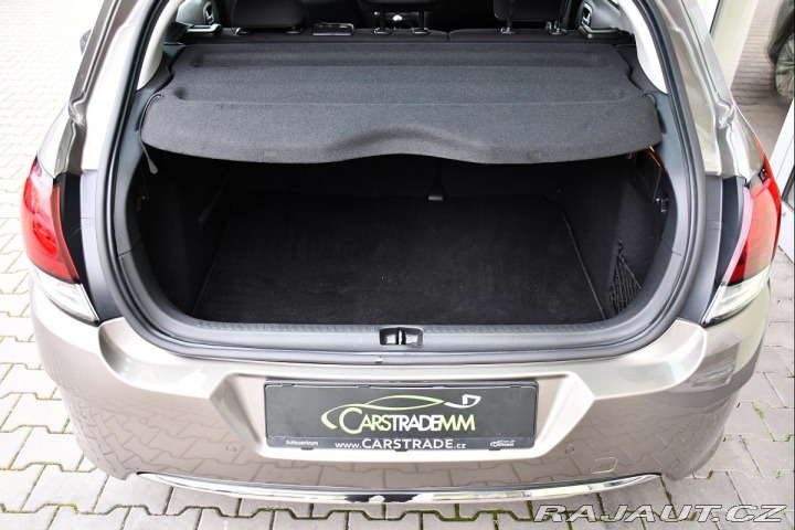 Citroën C4 1.6BlueHDi FEEL ČR 2016
