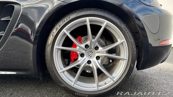 Porsche Boxster S 2024