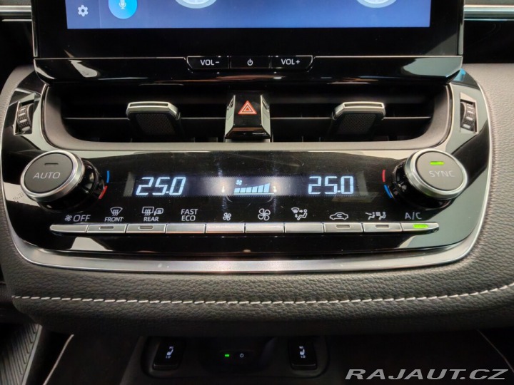 Toyota Corolla Style Touring Sports 2023