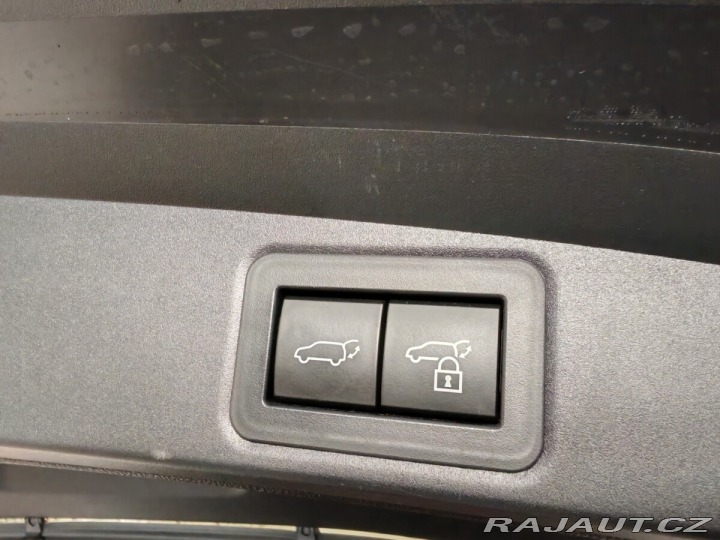 Toyota Corolla Style Touring Sports 2023