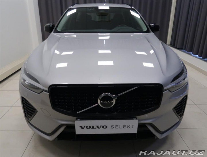 Volvo XC60 2,0 B5 AWD AUT Plus POLES 2024