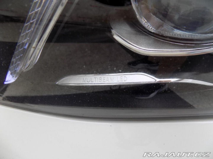 Mercedes-Benz E 400d/AMG-Line/4-M/PANO/ 2019