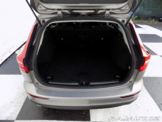 Volvo V60 2.0 D4/Momentum/Full-LED/ 2019