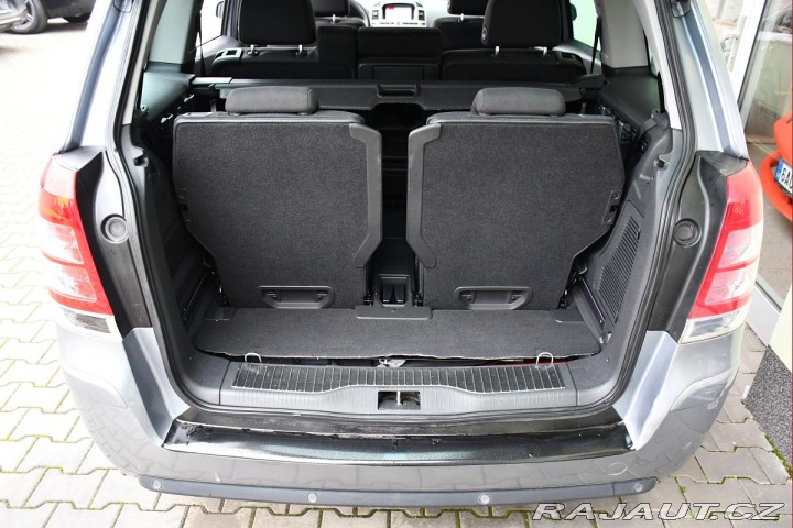 Opel Zafira 1.9CDTi 88kW 7.MÍST TAŽNÉ 2008