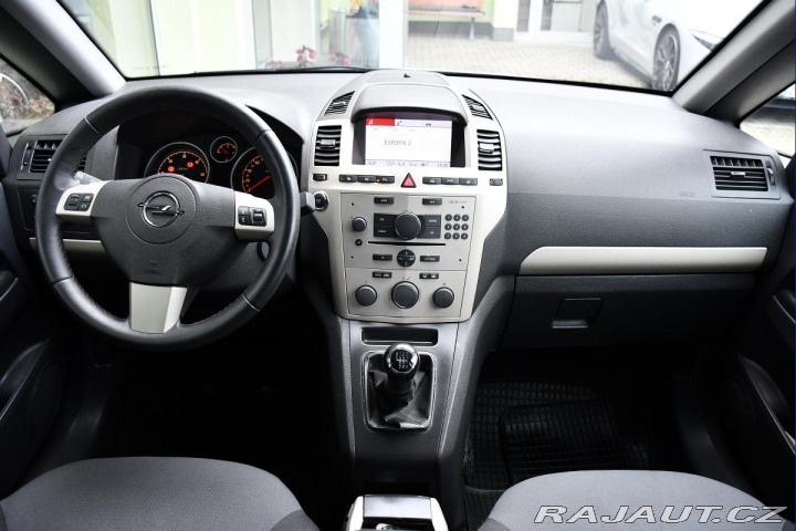 Opel Zafira 1.9CDTi 88kW 7.MÍST TAŽNÉ 2008