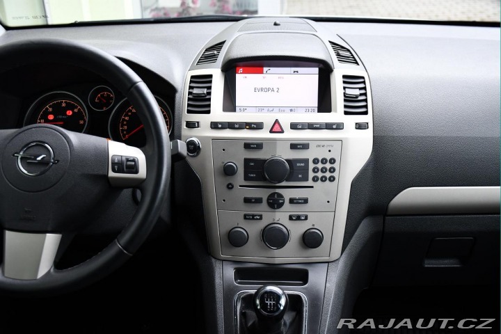 Opel Zafira 1.9CDTi 88kW 7.MÍST TAŽNÉ 2008