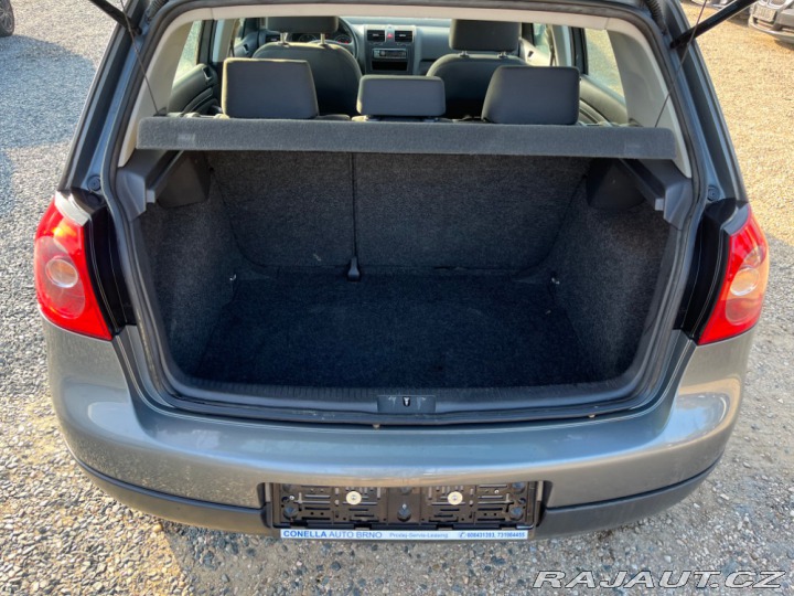 Volkswagen Golf 1.9 TDi bez DPF a koroze 2006