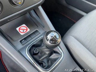 Volkswagen Golf 1.9 TDi bez DPF a koroze 2006