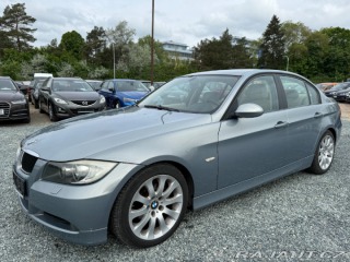 BMW 3 e90 120kW Xenony 2005