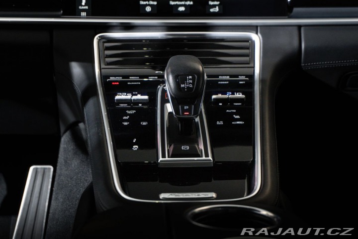 Porsche Panamera Turbo Sport Turismo 2019