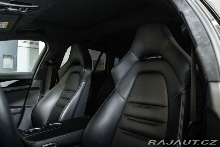Porsche Panamera Turbo Sport Turismo 2019