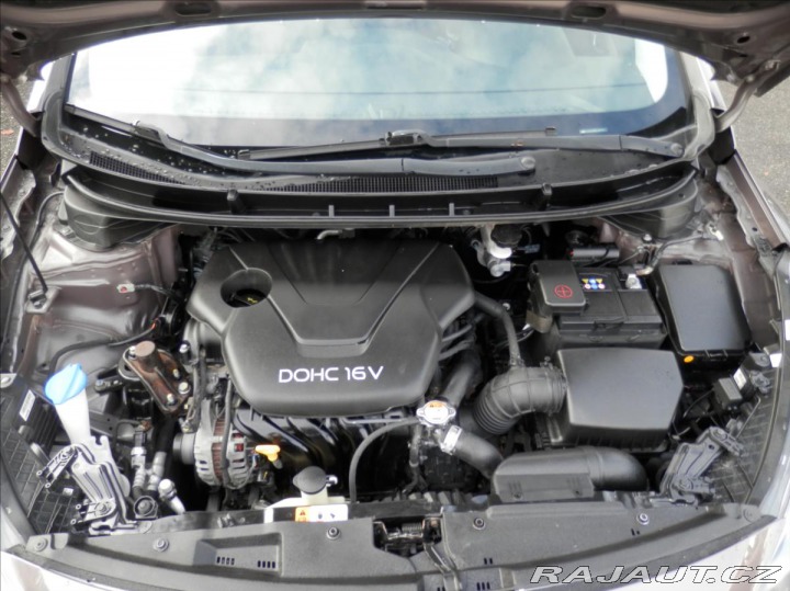 Hyundai i30 1,6 GDi 88kW DOHC 16V aut 2014