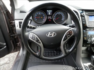 Hyundai i30 1,6 GDi 88kW DOHC 16V aut 2014