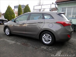 Hyundai i30 1,6 GDi 88kW DOHC 16V aut 2014