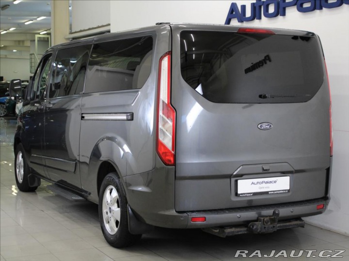 Ford Tourneo Custom 2,0 TDCi MT 9.míst KŮŽE T 2017