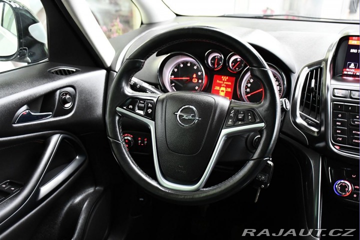 Opel Zafira 1.4LPG TURBO 7MÍST SERV.K 2015