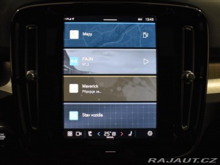 Volvo XC40 2,0 B3 Plus Dark Bezklíč 2023