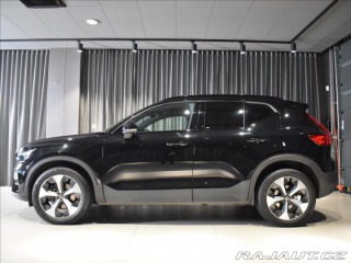 Volvo XC40 2,0 B3 Plus Dark Bezklíč 2023
