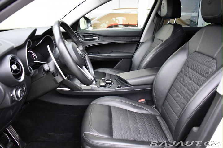 Alfa Romeo Stelvio 2.2d Q4 CARPLAY ČR 2020