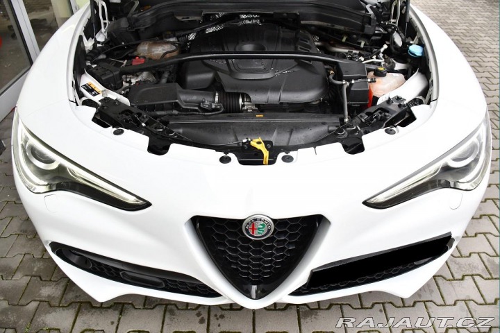Alfa Romeo Stelvio 2.2d Q4 CARPLAY ČR 2020