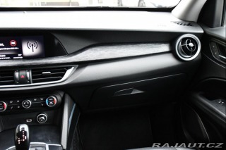 Alfa Romeo Stelvio 2.2d Q4 CARPLAY ČR 2020