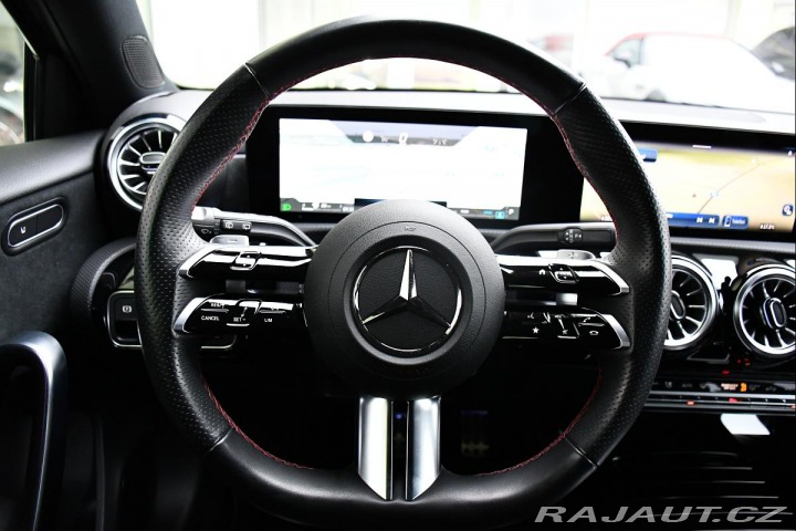Mercedes-Benz A 180 ZÁRUKA LED NAV VIRTUA 2023
