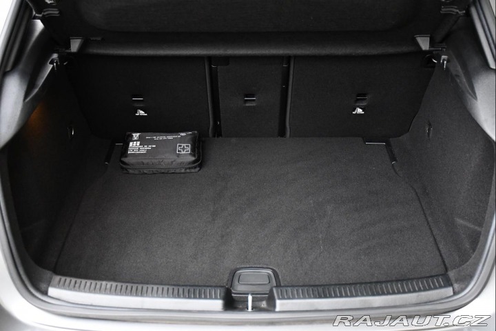 Mercedes-Benz A 180 ZÁRUKA LED NAV VIRTUA 2023