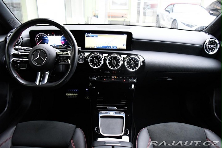 Mercedes-Benz A 180 ZÁRUKA LED NAV VIRTUA 2023