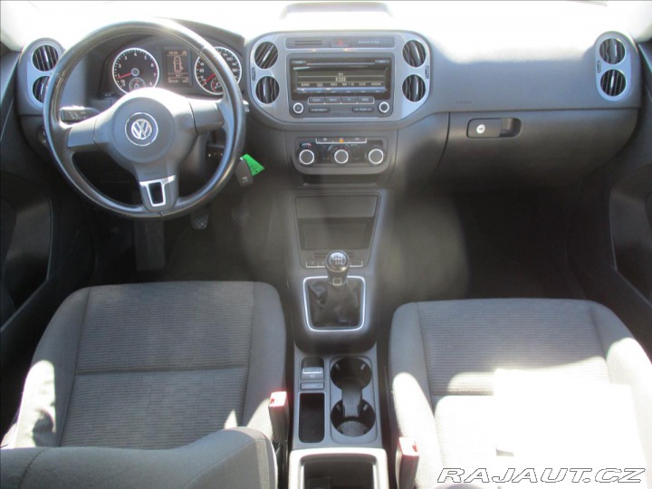 Volkswagen Tiguan 1,4 TSI 90kw Trendline Ta 2014