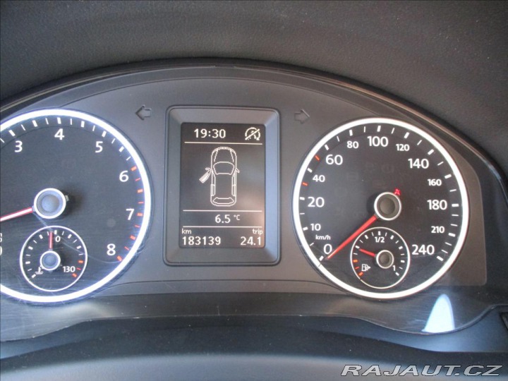 Volkswagen Tiguan 1,4 TSI 90kw Trendline Ta 2014