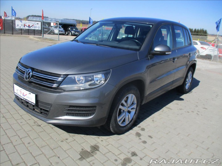 Volkswagen Tiguan 1,4 TSI 90kw Trendline Ta 2014
