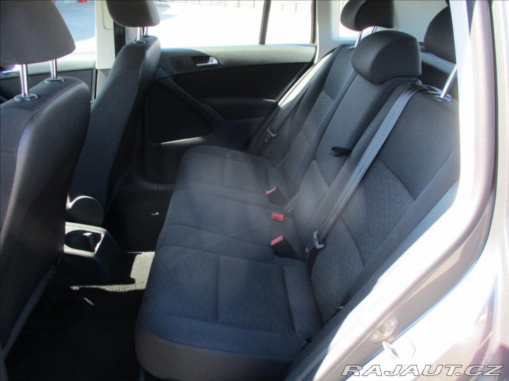 Volkswagen Tiguan 1,4 TSI 90kw Trendline Ta 2014