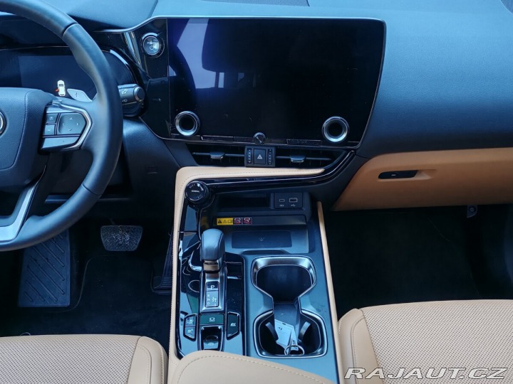 Lexus Ostatní modely NX 350h 2.5 350h 4×4 E-FOUR Execu 2024