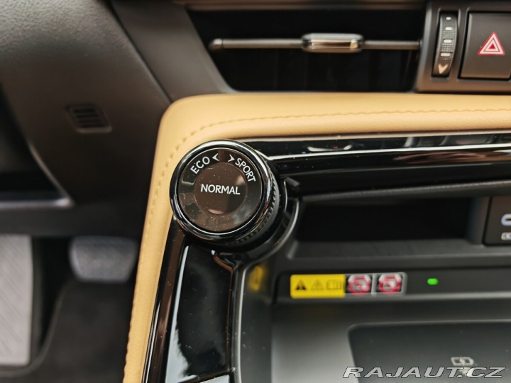 Lexus Ostatní modely NX 350h 350h EXECUTIVE TOP 4x4 2024