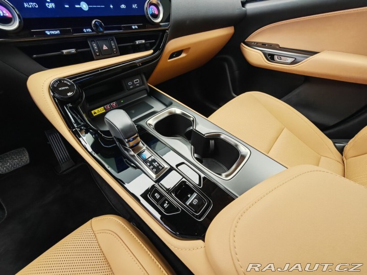 Lexus Ostatní modely NX 350h 2.5 350h 4×4 E-FOUR Execu 2024