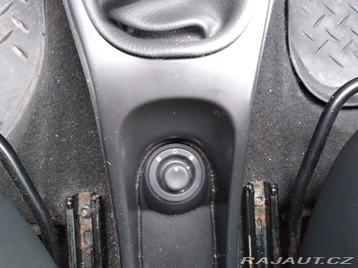 Dacia Duster 1.6 16V 77kW ČR,KLIMA 2013