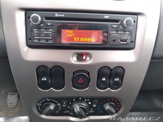 Dacia Duster 1.6 16V 77kW ČR,KLIMA 2013
